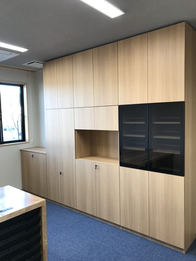 収納オーダー オーダー家具の製作例 | すきまくん 1cm単位のオーダー家具 株式会社フジイ